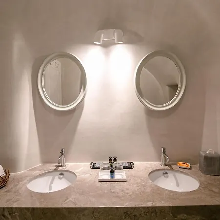 Elegant Santorini Mariniou Private Hot Tub Air Conditioning 别墅 *