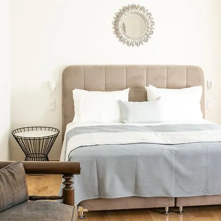 Villa Elegant Santorini Mariniou Private Hot Tub Air Conditioning Oia