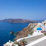 Elegant Santorini Mariniou Private Hot Tub Air Conditioning Villa