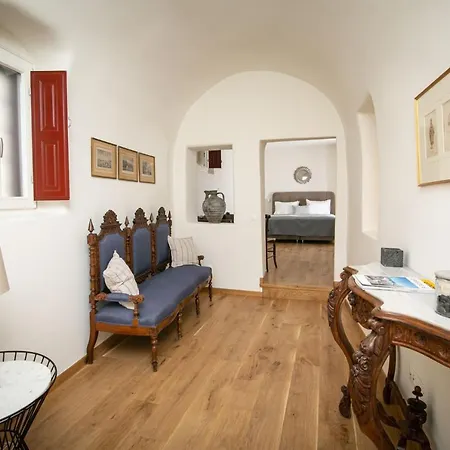 Elegant Santorini Mariniou Private Hot Tub Air Conditioning Вилла *