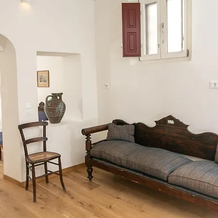 Aloia Villas Santorini Two Bedroom Villa With Indoor Hot Tub Mariniou * Oia (Santorini)