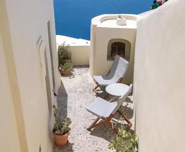 Villa Elegant Santorini Mariniou Private Hot Tub Air Conditioning Oia