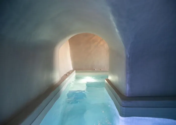 Villa Elegant Santorini Mariniou Private Hot Tub Air Conditioning