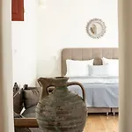 Villa Elegant Santorini Mariniou Private Hot Tub Air Conditioning Oia